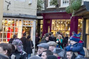 york crowds 1 sm.jpg